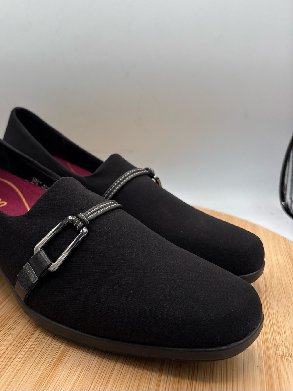 Munro Cindi II Black Fabric Block Heel Pumps Buckle Strap Women’s 9N Comfort - Picture 3 of 9